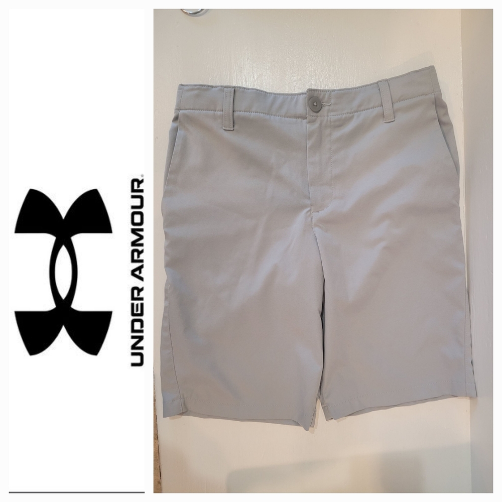 Boys UnderArmour Sz 14